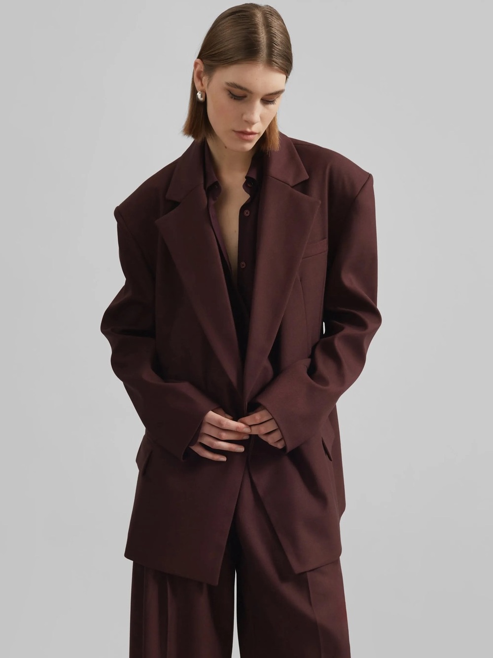 The Frankie Shop Durham Crossover Blazer in burgundy